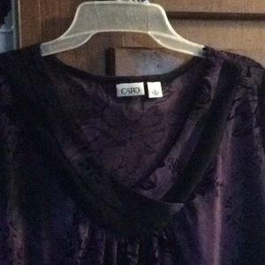 Velour 3/4-length sleeve top